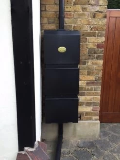 Prestige Wand Regenton Zwart 100L (incl. Plastic Kraantje) -Tuinwinkel Voor Buiten image 666